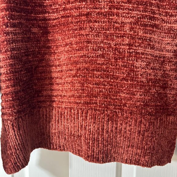 CloudChaser Women's Velvet Ribbed SuperSoft Orange Sweater Round Neck Size Small - Picture 8 of 12